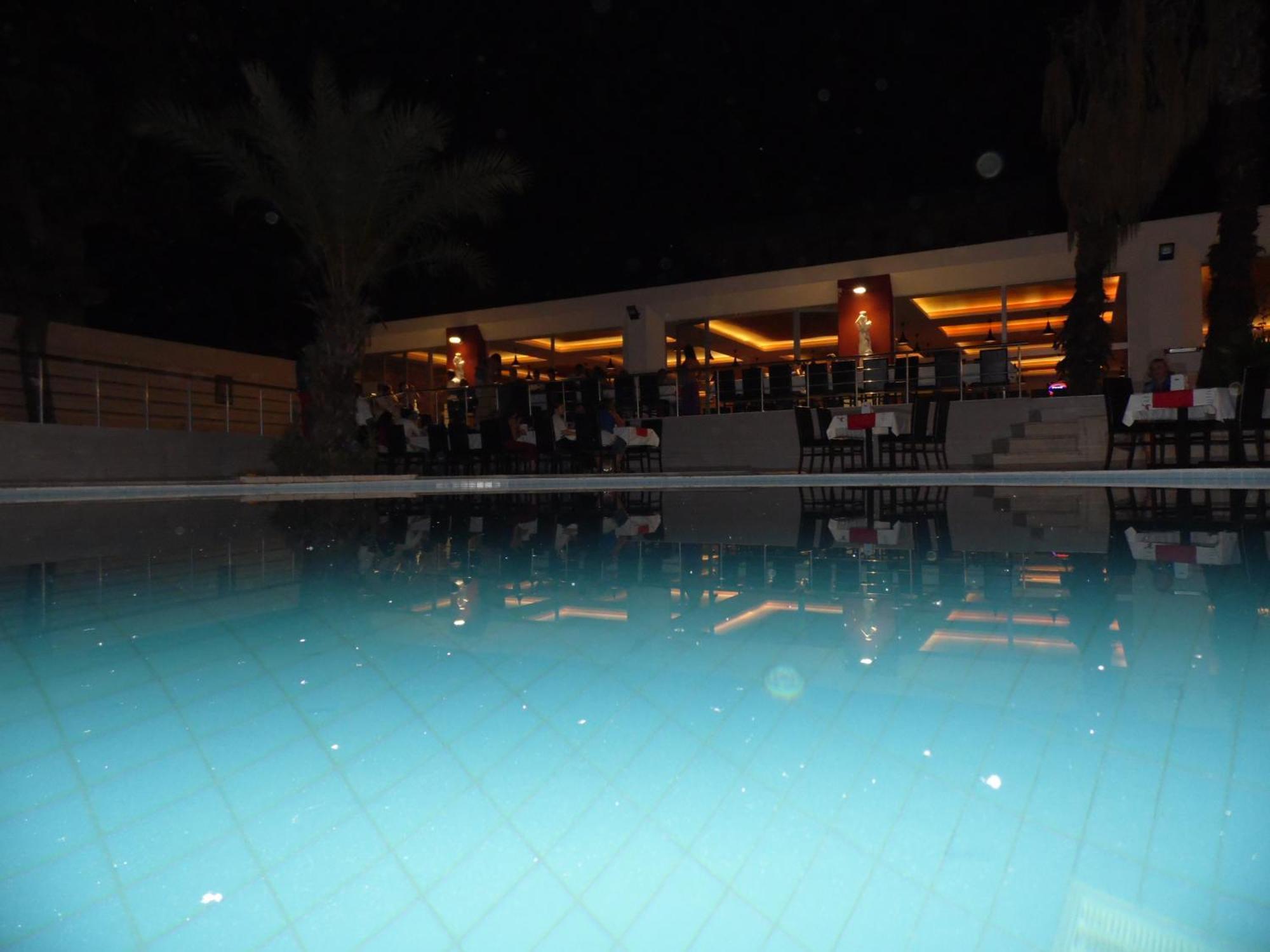 Winecity Hotel Demre Extérieur photo