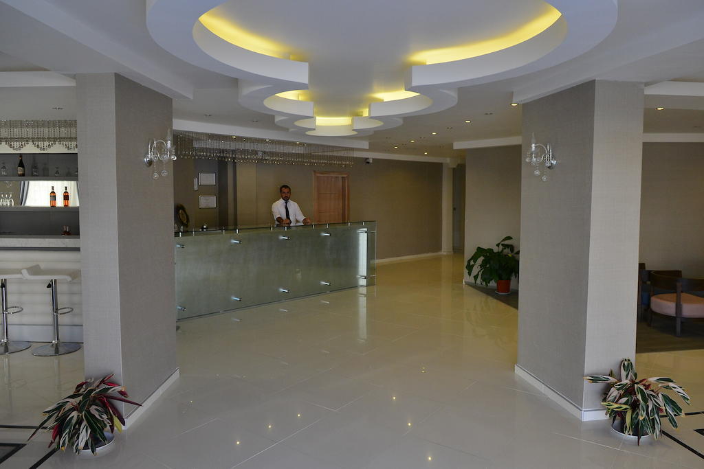 Winecity Hotel Demre Extérieur photo