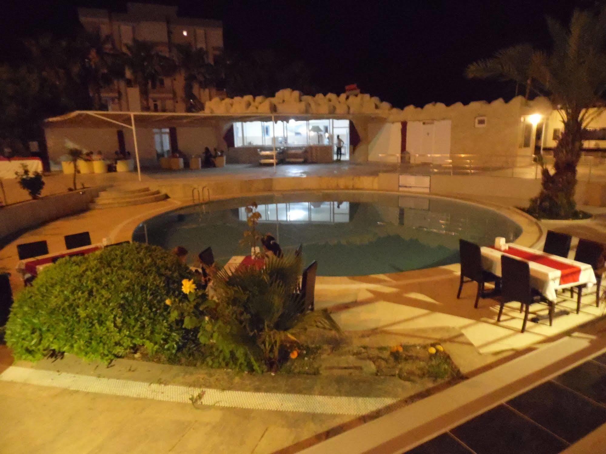 Winecity Hotel Demre Extérieur photo